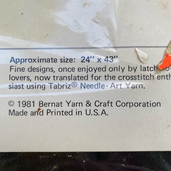 Bernat Shantung Tabriz Cross Stitch 5 Vintage 24”x43” Wall Hanging Rug 1981 Kit - Picture 6 of 8